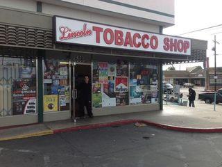 Открытие табачного магазина
